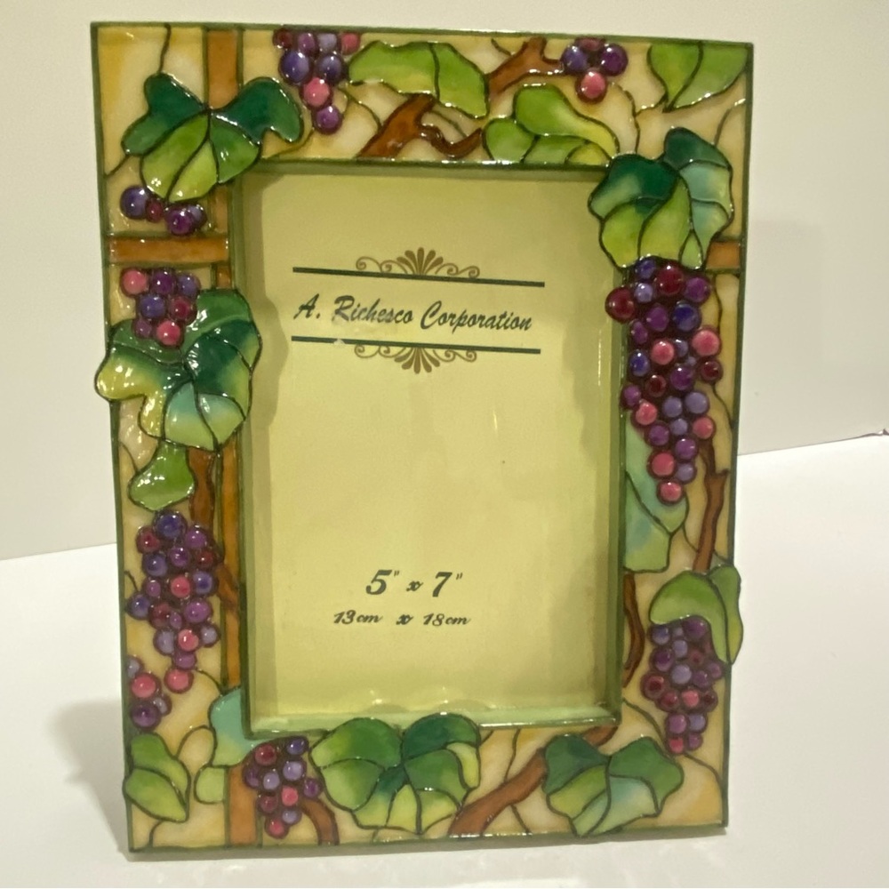 VTG A. Richesco Handpainted Grape Vine Stained Glass Look 5x7 Photo Frame PF433